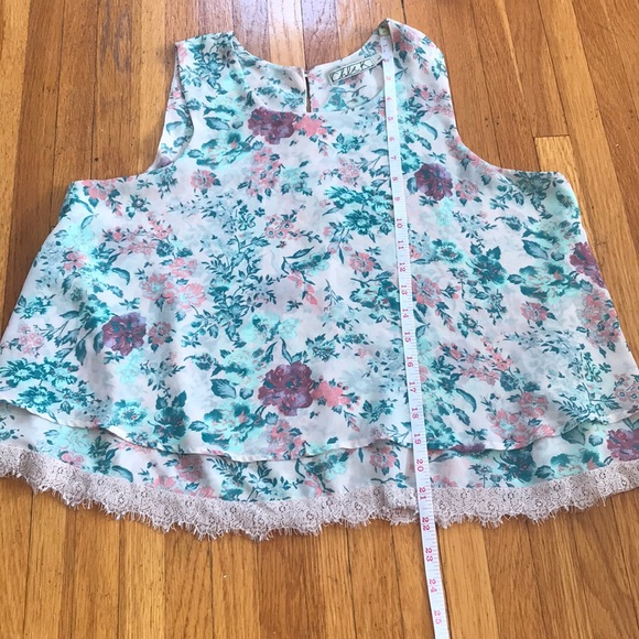 Chloe K floral print chiffon sleeveless top large - Picture 7 of 15